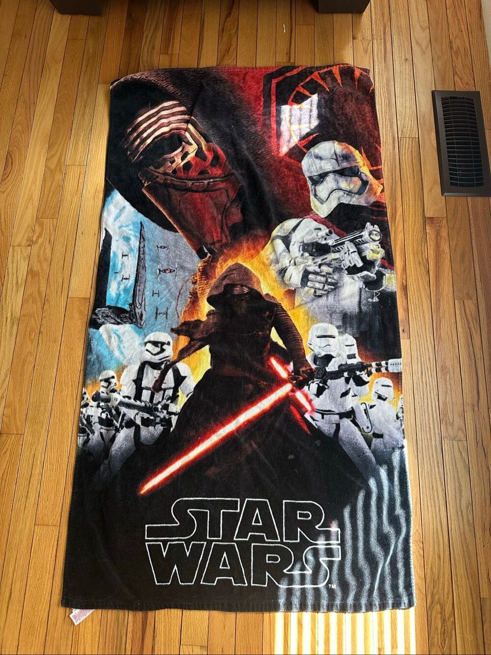 Star Wars Disney BeachTowel 30x60 Disney Store